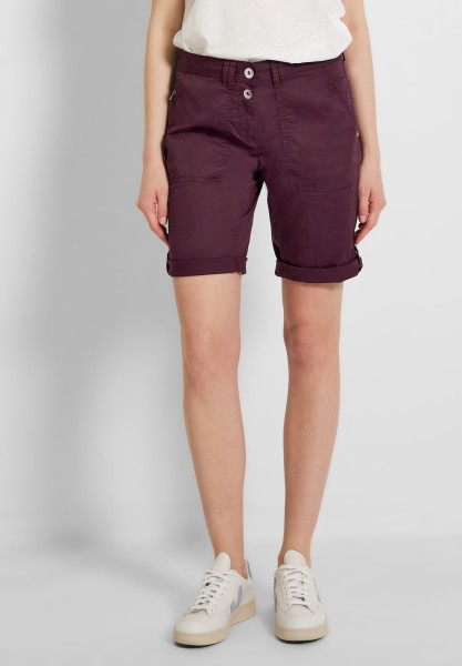 Cecil Loose Fit Shorts in Wineberry Red