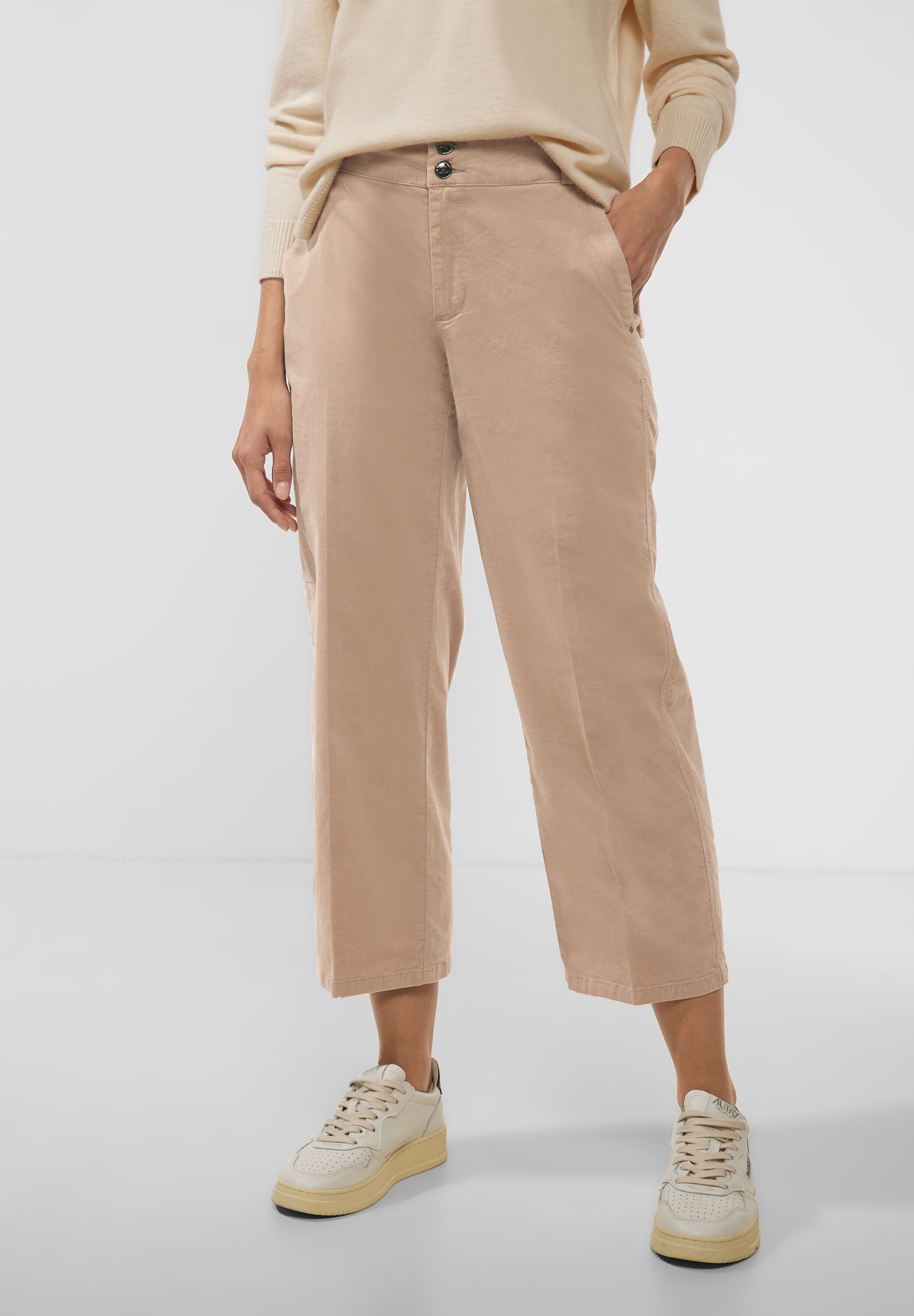 A376624-14944 CONCEPT One Mode Street Sand - Cordhose Dull in Bleached