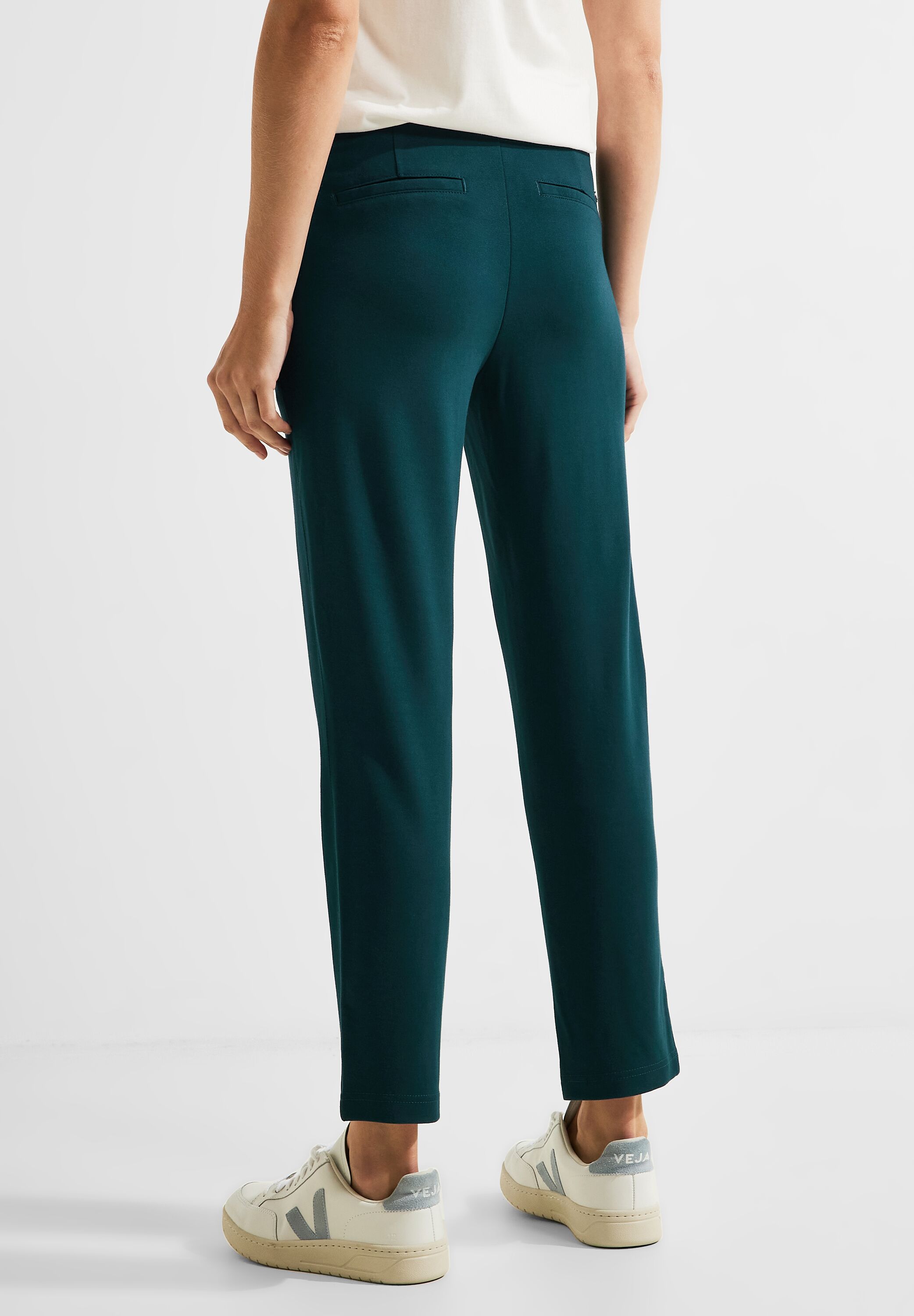 CECIL Joggpant Tracey in Deep Lake Green im SALE reduziert B376689-14926 -  CONCEPT Mode