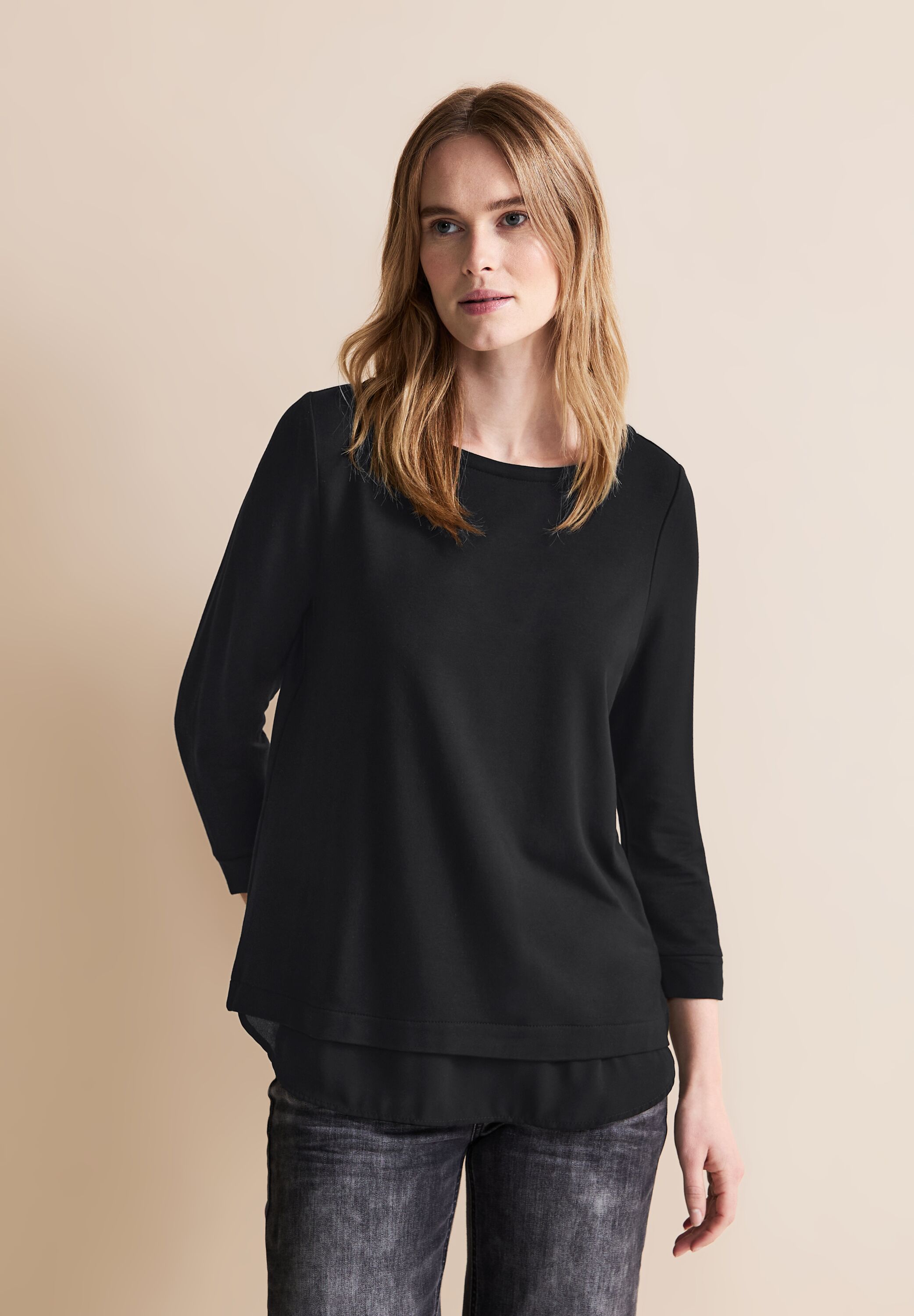 Street A320770-10001 - One Black Mode Shirt in CONCEPT
