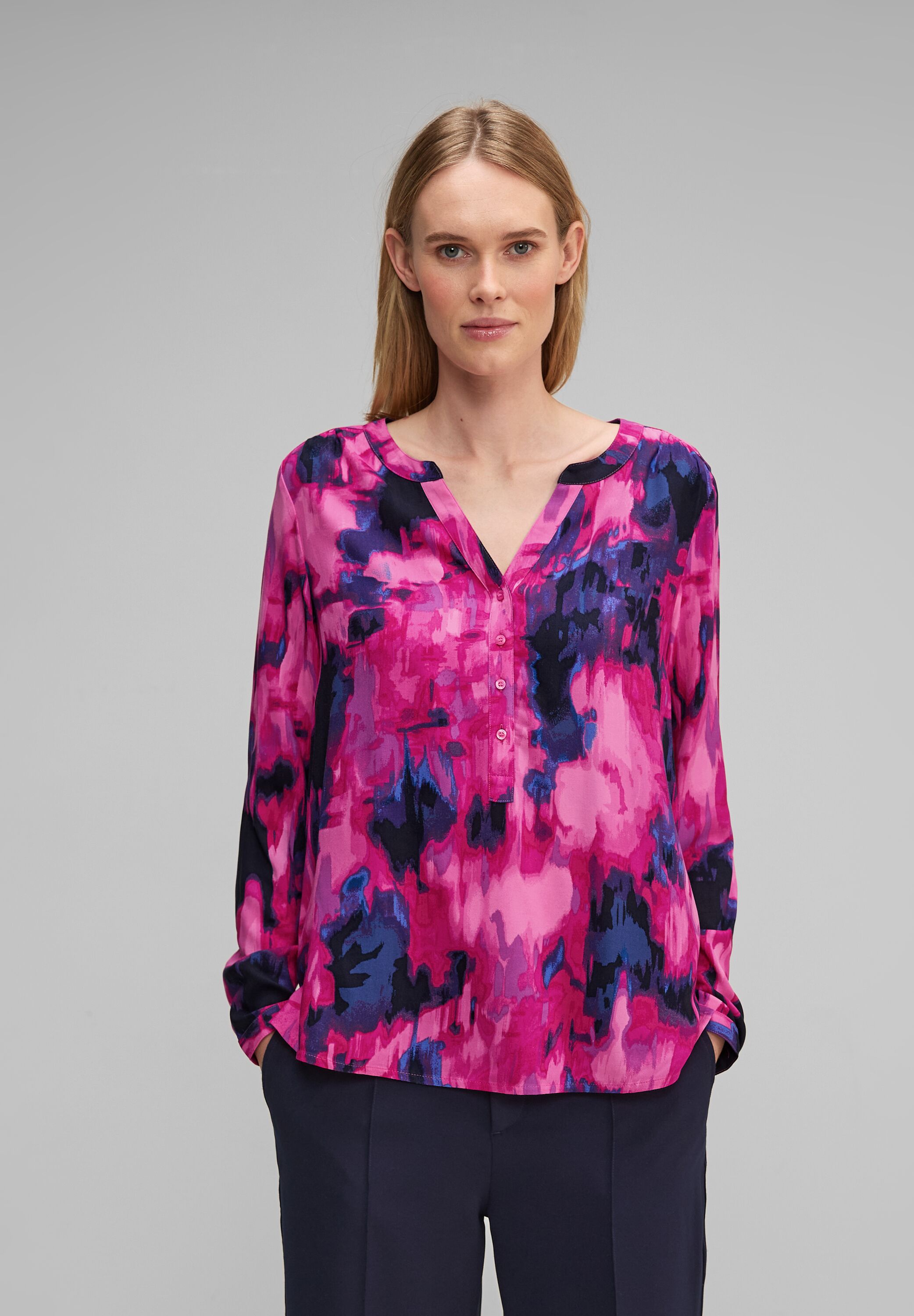 Street One Rundhalsbluse Bamika in Bright Cozy Pink im SALE reduziert  A344378-35463 - CONCEPT Mode