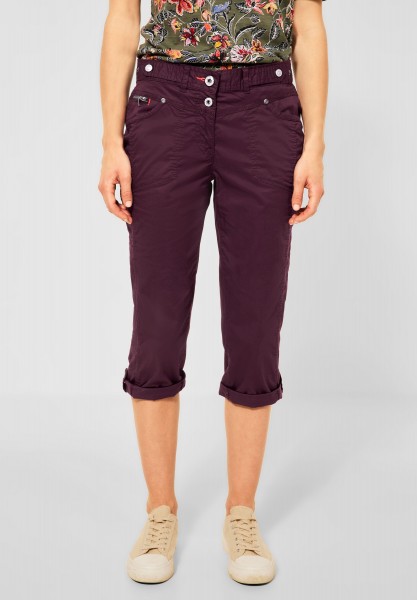 CECIL - Casual Fit Hose in 3/4 in Berry Juice Red