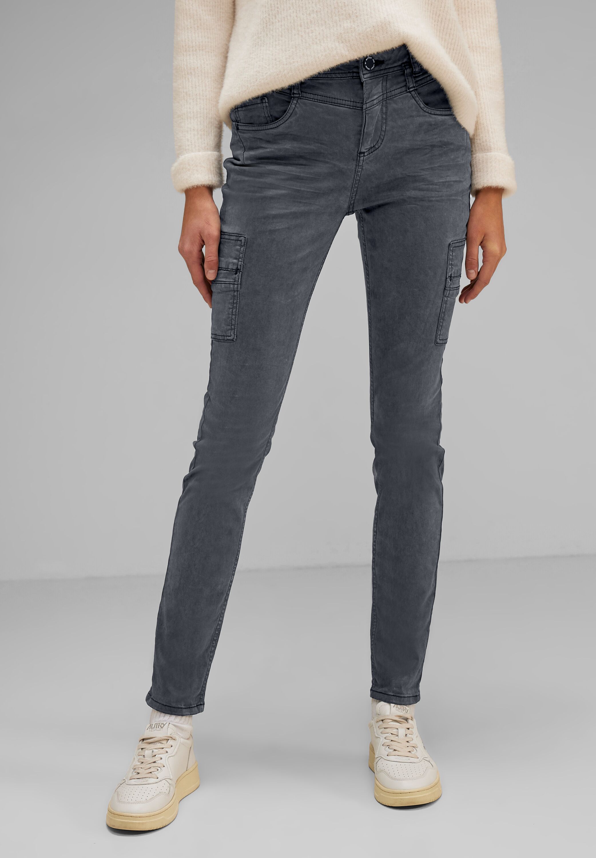 Casual Fit Jeans in Grau